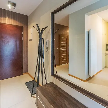 Glow Apartments, Marina Apartment *